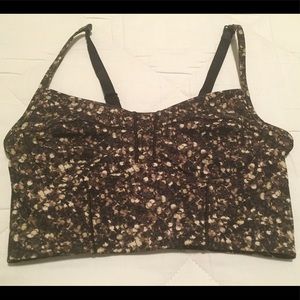 Lululemon sports bra size small